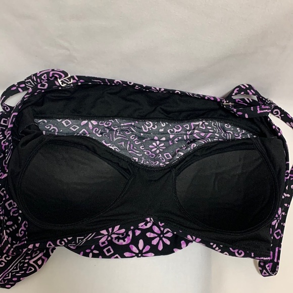 Woman’s swim top - Picture 6 of 7